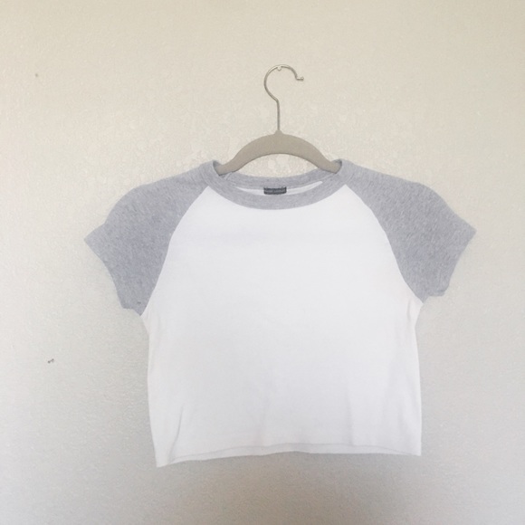 Brandy Melville Bella Top - Picture 1 of 1